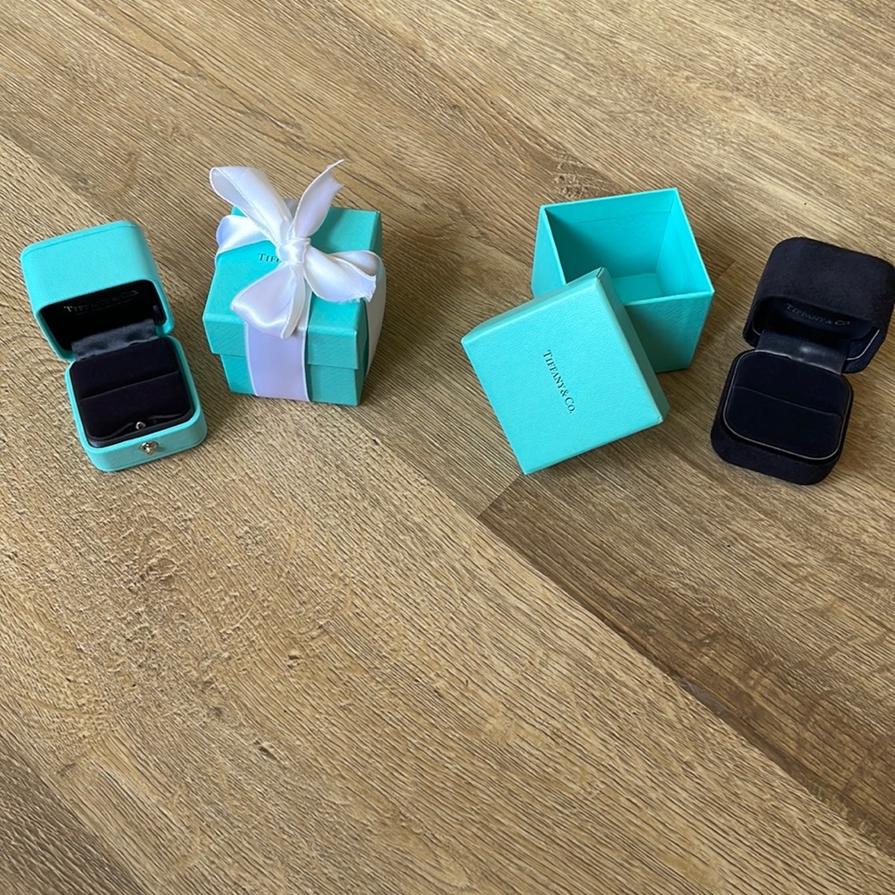 Bundle tiffany boxes